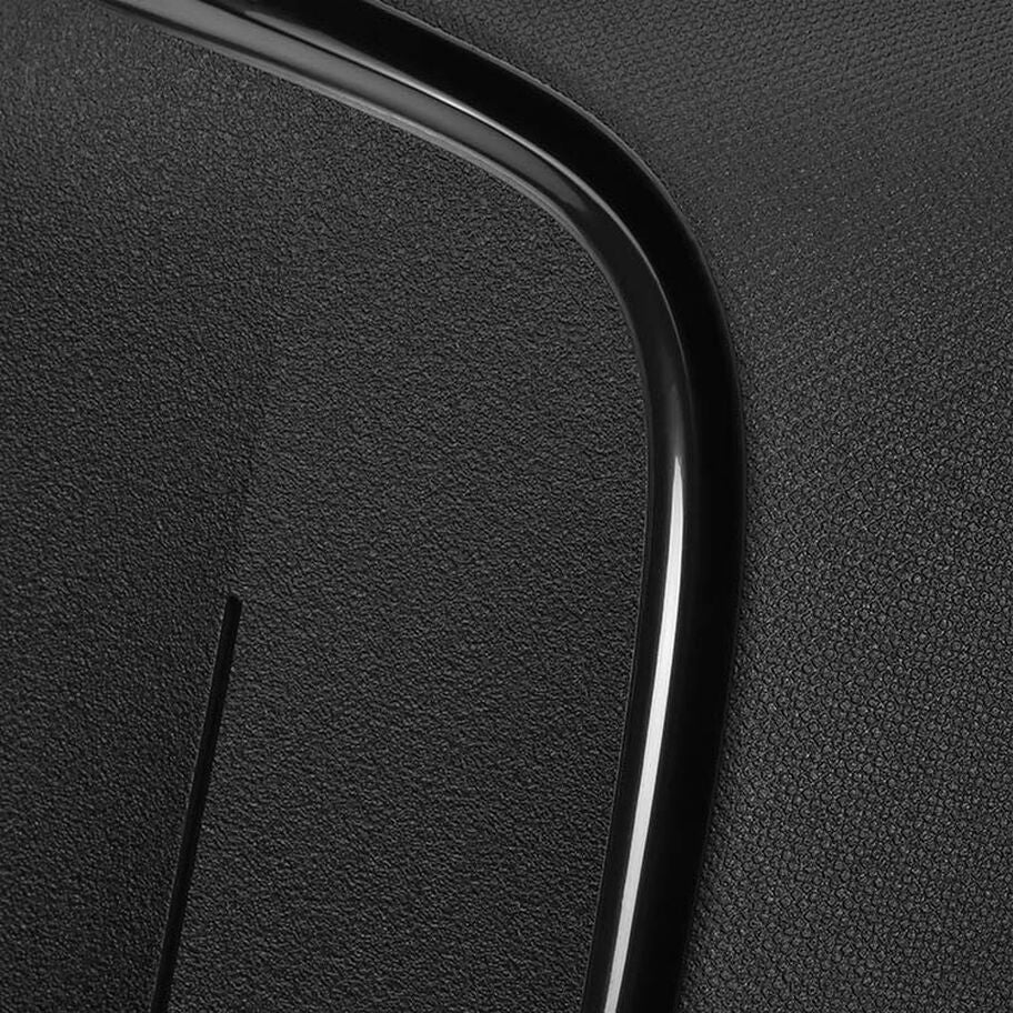 Samsonite Essens Spinner Medium in the color Graphite. image number 12