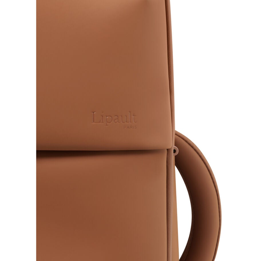 Lipault LOST IN BERLIN Valise Cabin 2.0 in the color Nutsy Nut. image number 7