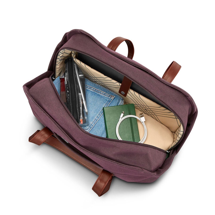 Samsonite Virtuosa Weekender in the color Merlot. image number 1