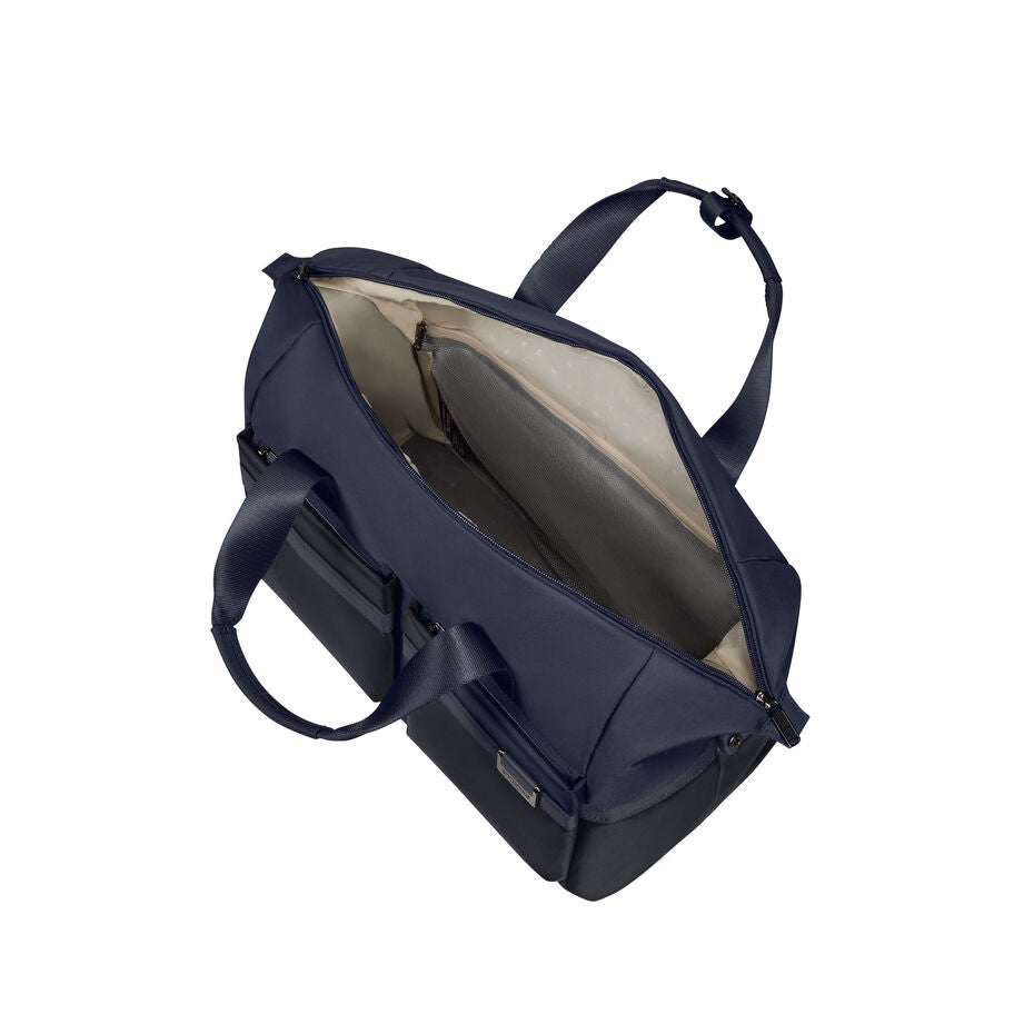 Samsonite Airea Duffle in the color Dark Blue. image number 1