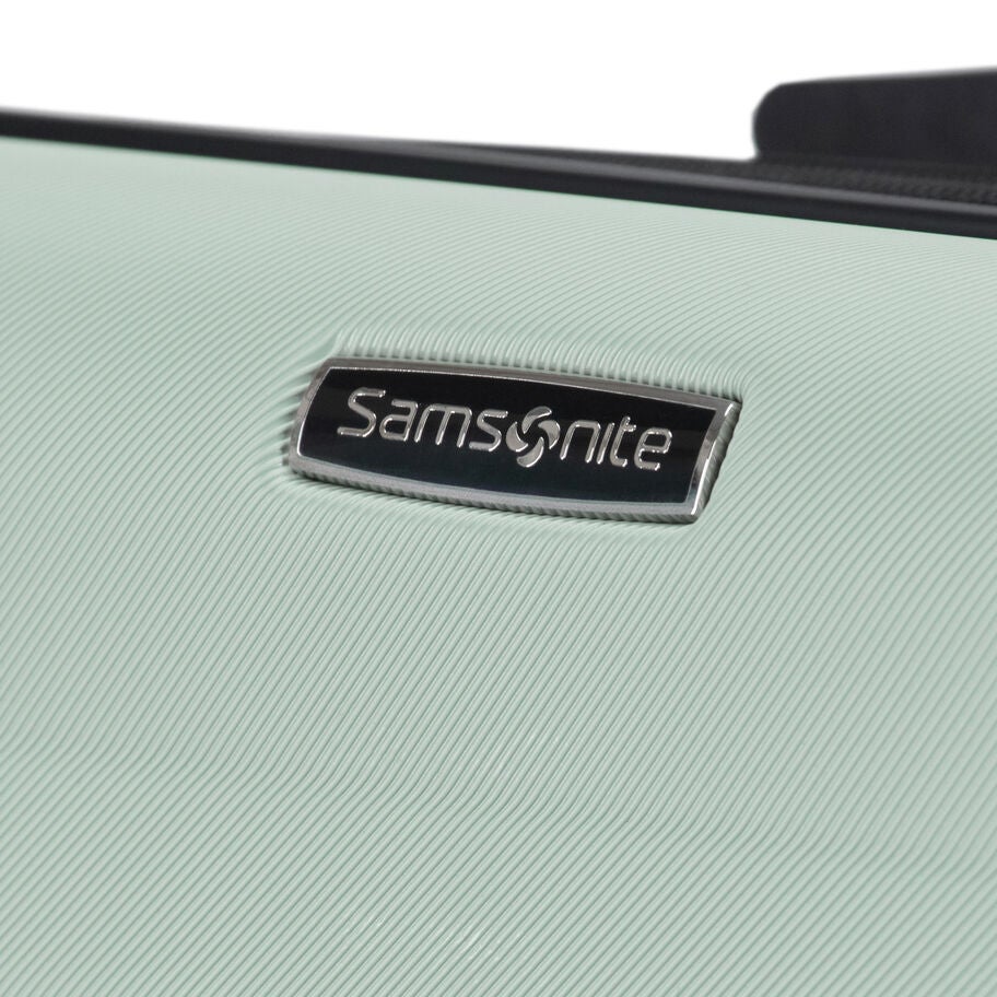 Samsonite Xion Pro Spinner Carry-On&trade; in the color Sage. image number 6