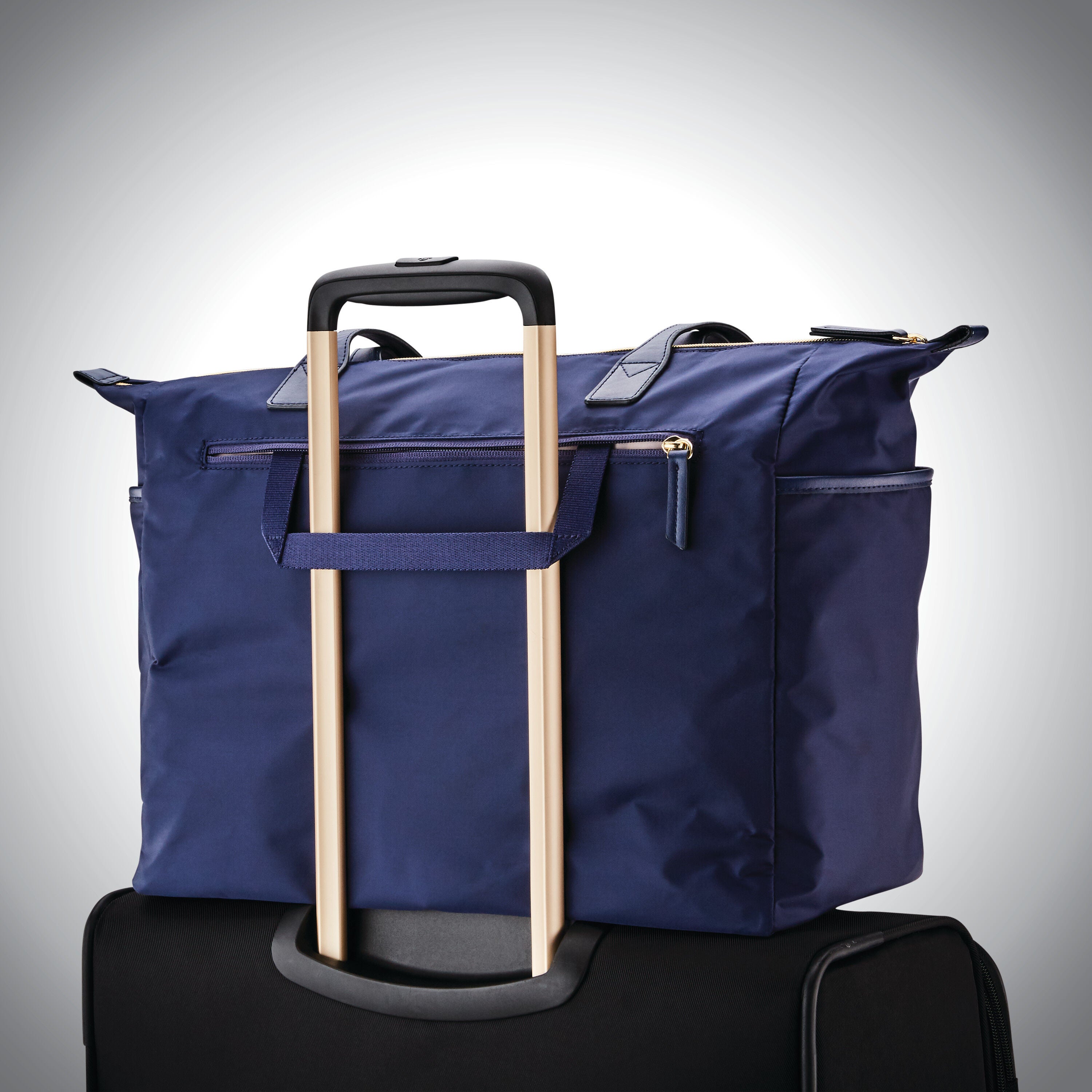 Buy Samsonite Mobile Solution Deluxe Carryall for CAD 170.00