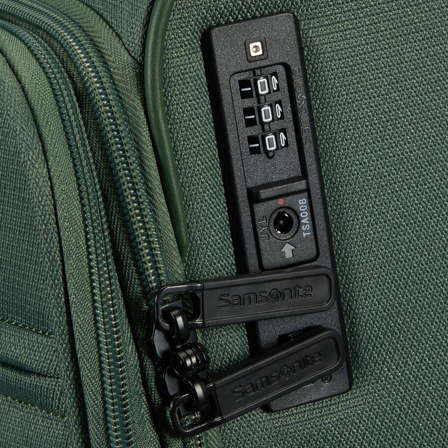 Samsonite Vaycay Spinner Medium in the color Pistachio Green. image number 10