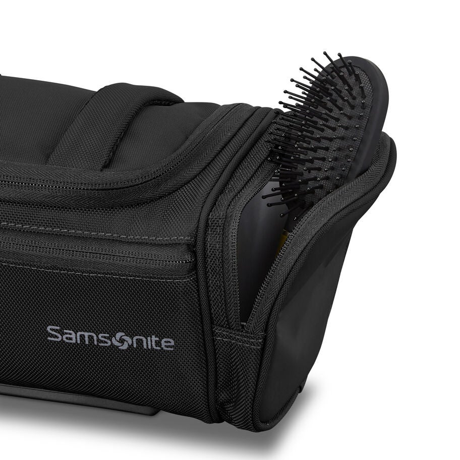 Samsonite Detour Toiletry Kit in the color Olive. image number 3