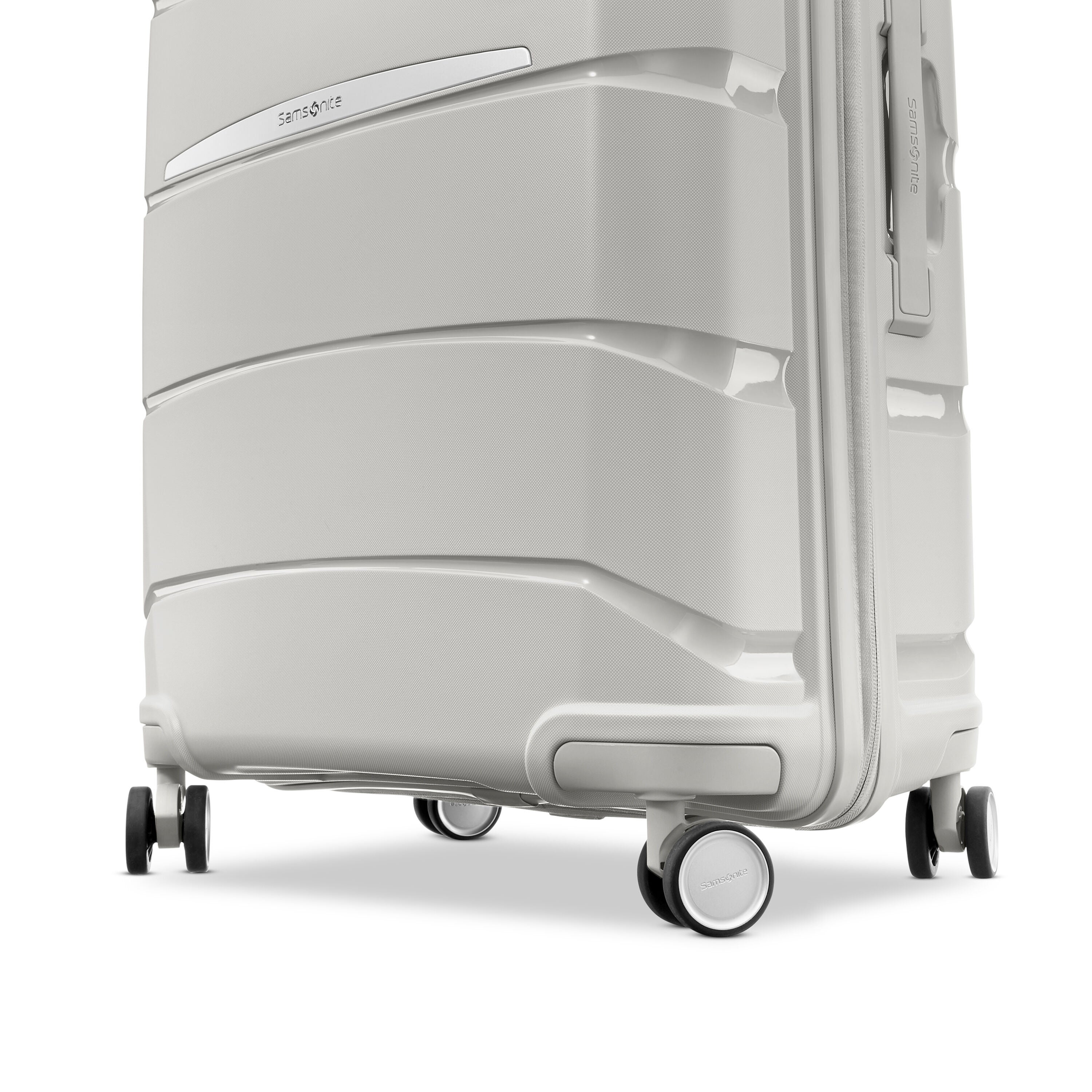 Samsonite Outline Pro Spinner Carry-On™