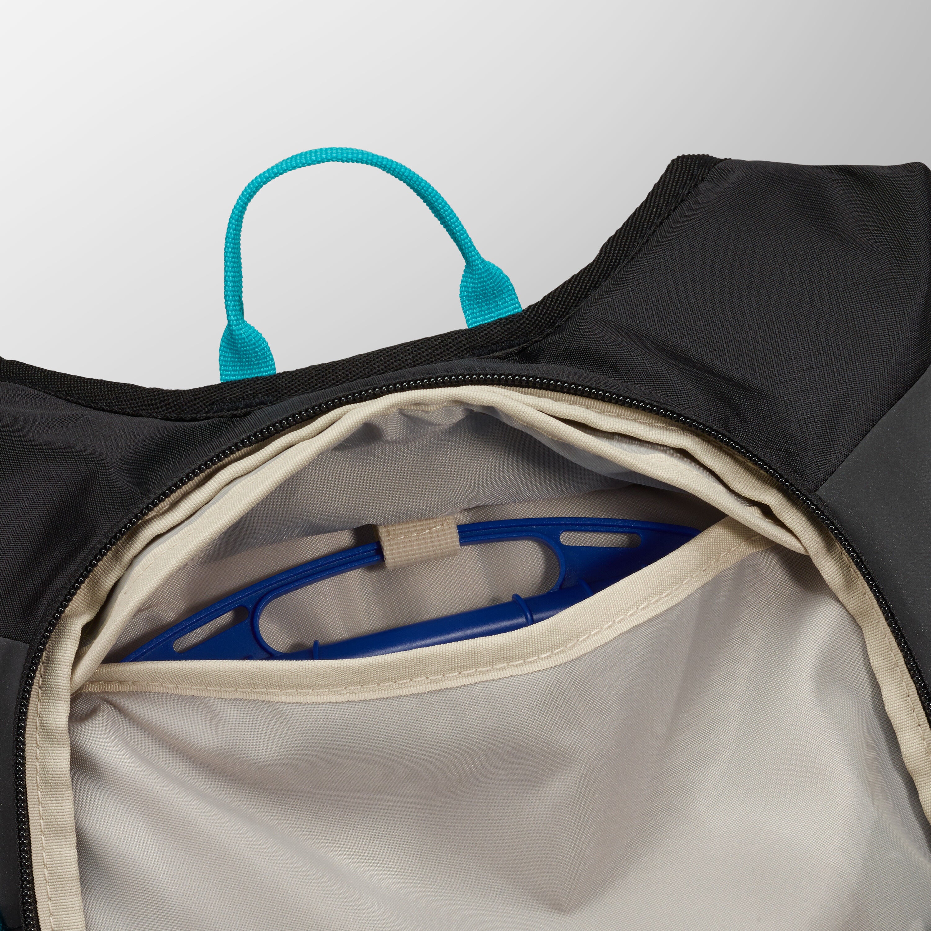 High sierra hydrahike 8l hydration pack top