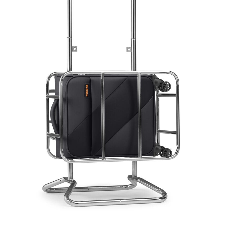 American Tourister Sun Break 3 Piece Set (CO/M/L) in the color Black. image number 2
