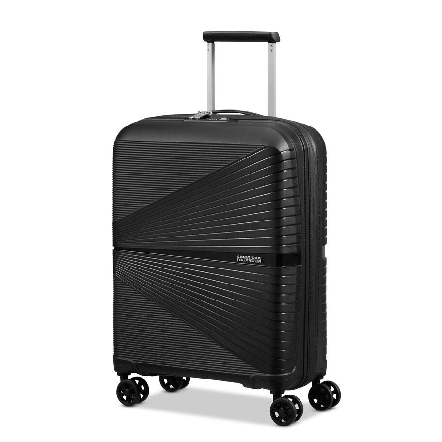 American Tourister Airconic Ensemble de 3 Bagages in the color Noir Onyx. image number 2