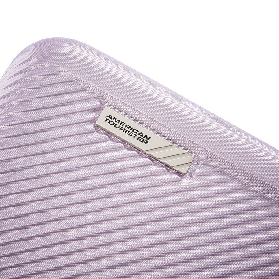 American Tourister Ikon valise de cabine &agrave; roues in the color Brume Violette. image number 5