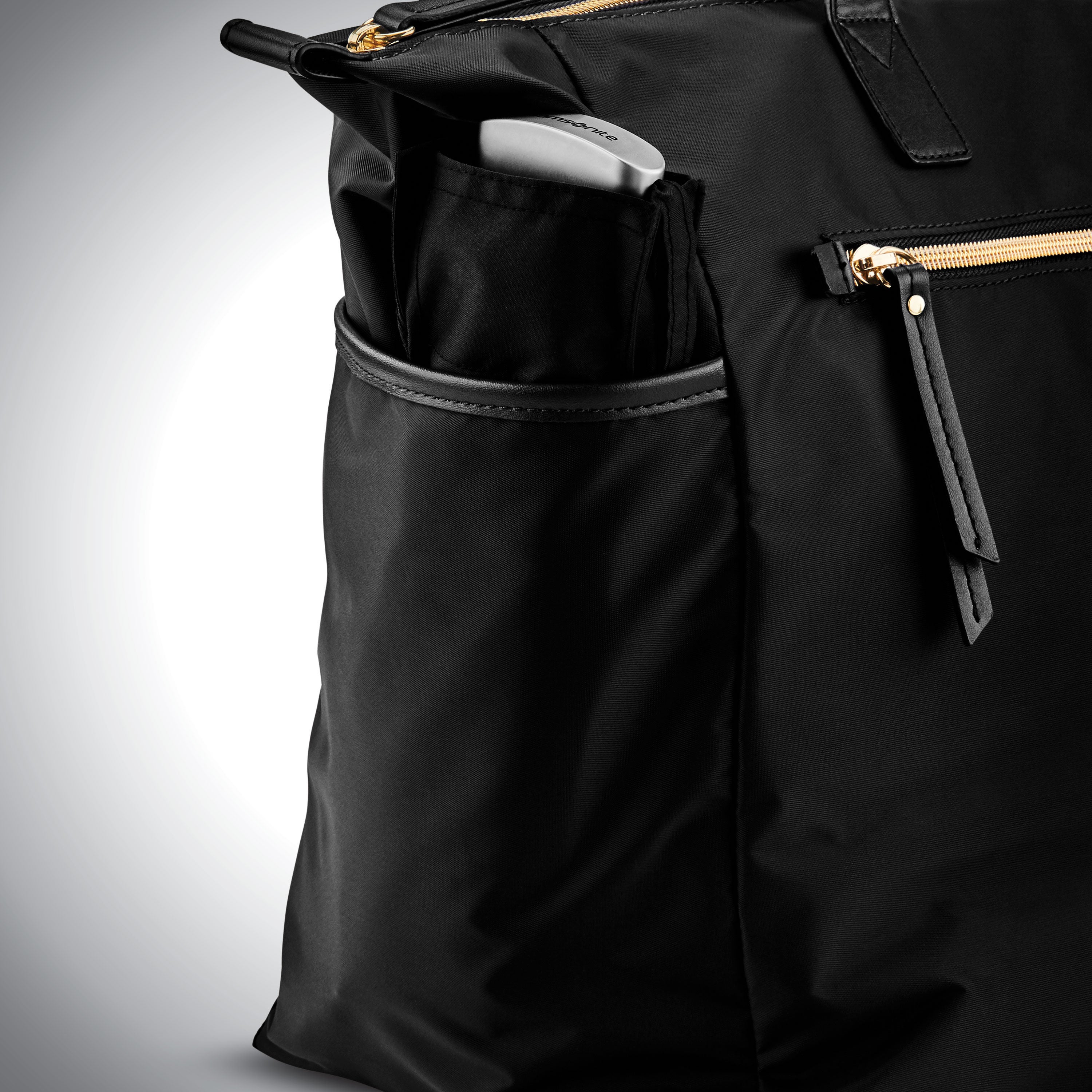 Buy Samsonite Mobile Solution Deluxe Carryall for CAD 170.00