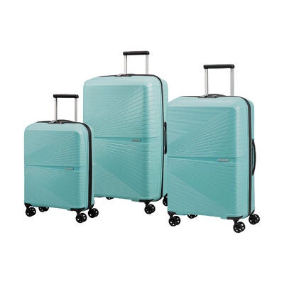 American Tourister Airconic Ensemble de 3 Bagages in the color Bleu Puriste.