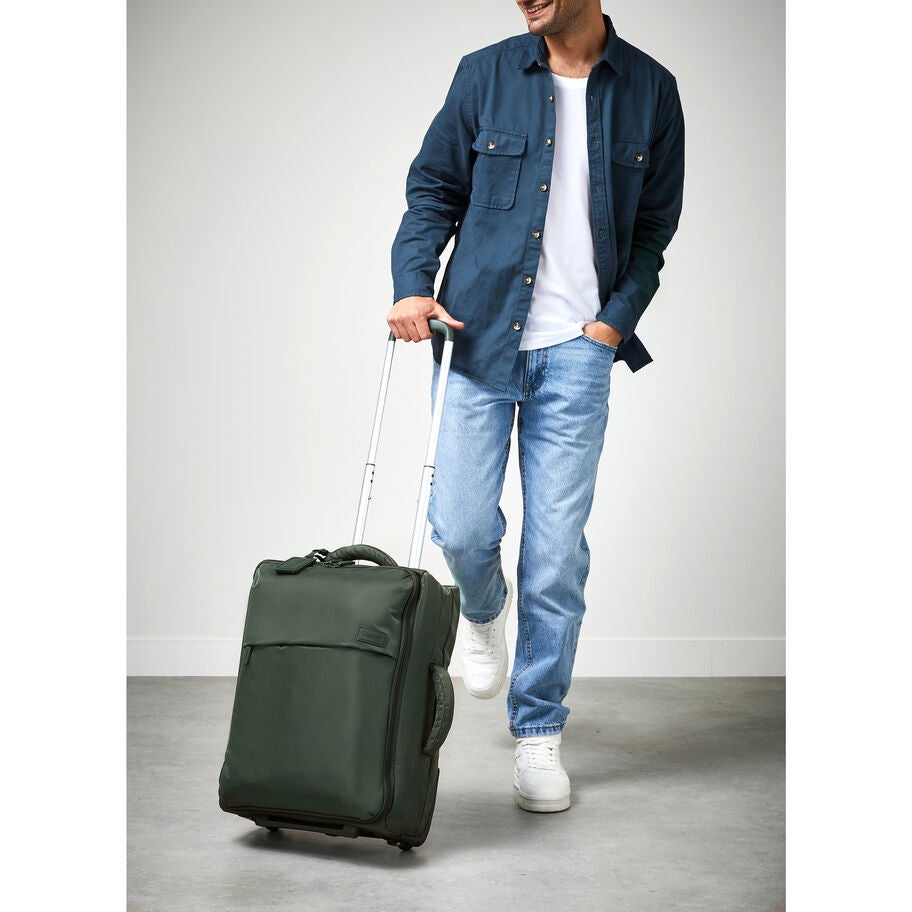 Lipault Foldable Plume Cabin in the color Khaki. image number 1