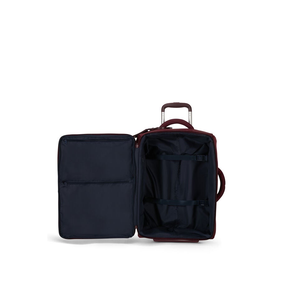 Lipault Pliable Plume Valise Cabine in the color Bordeaux. image number 2