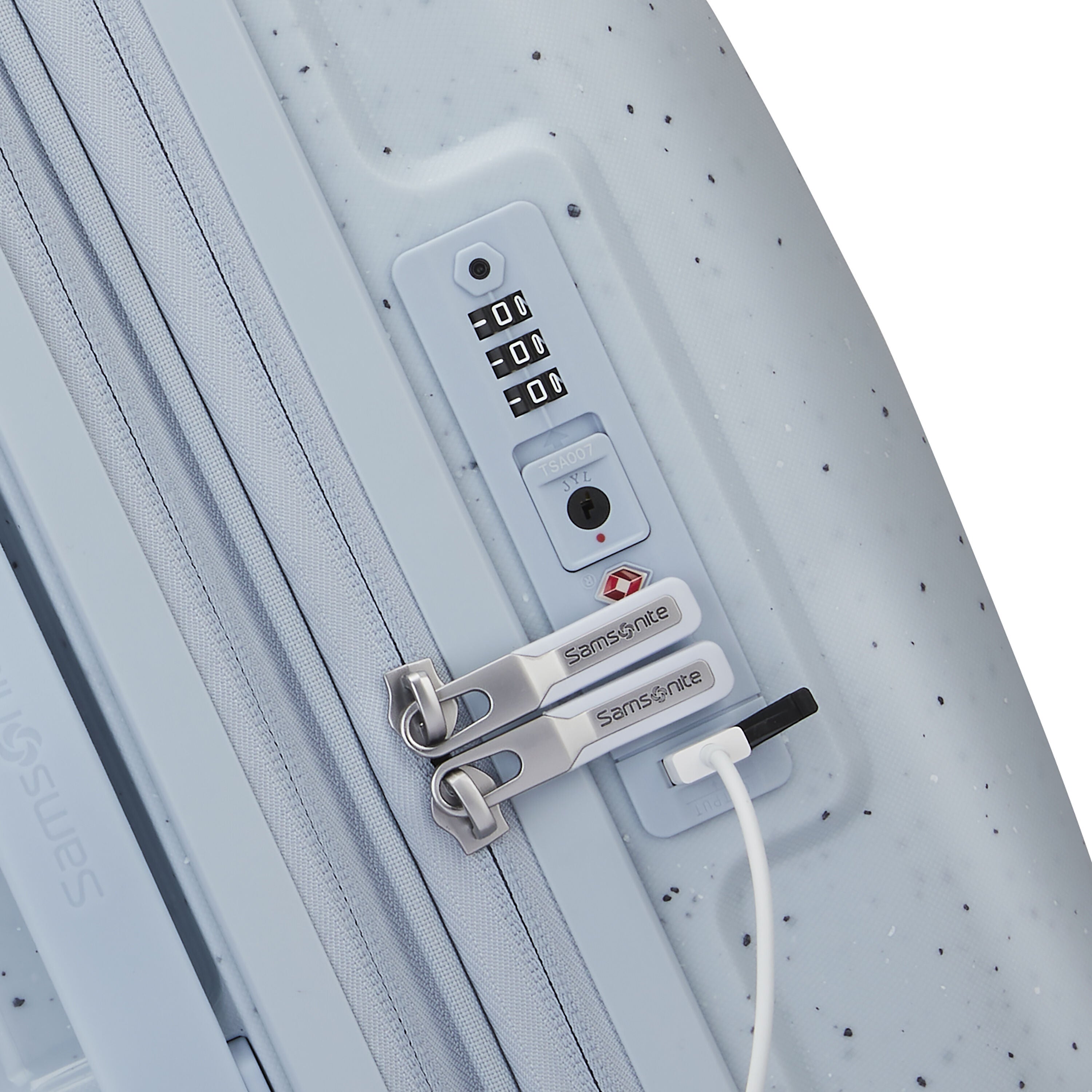 Samsonite Outline Pro Spinner Carry-On™