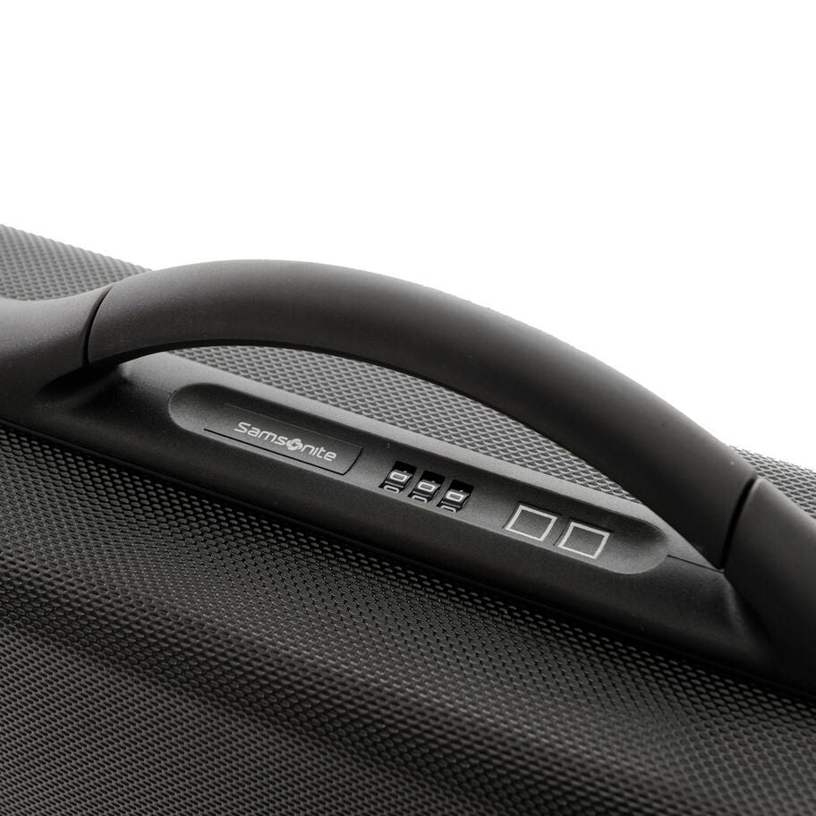 Samsonite Focus III 4" Attach&eacute; in the color Black. image number 2