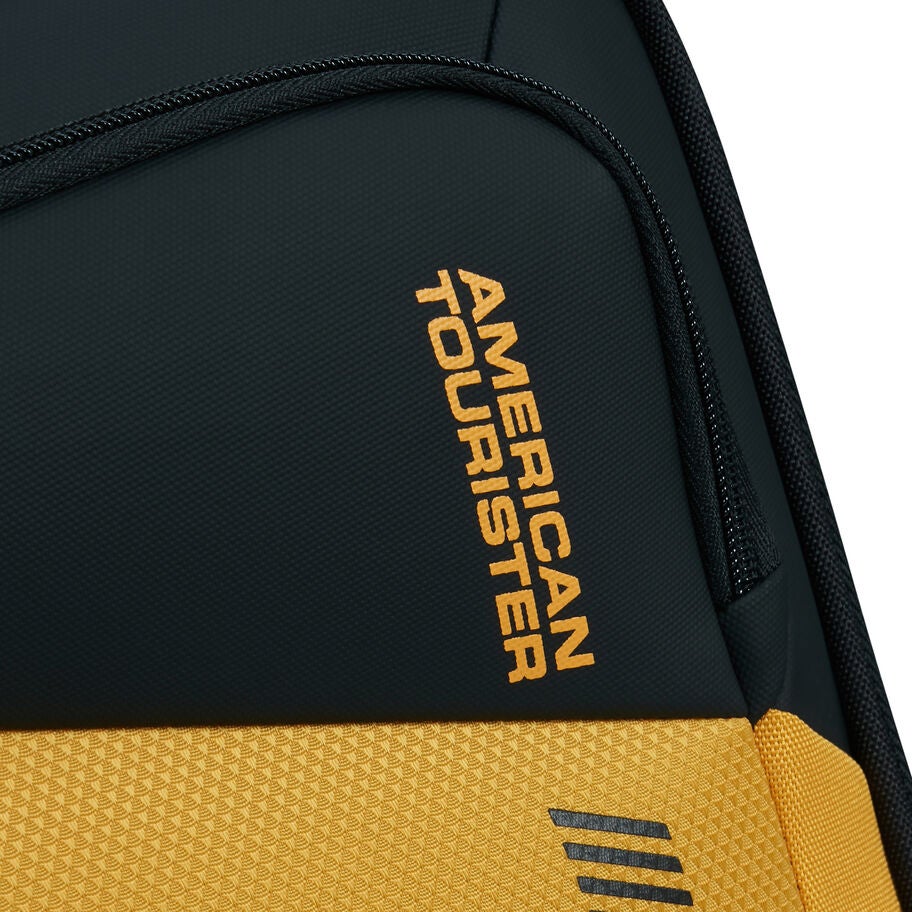 American Tourister Daring Dash valise de cabine &agrave; roues in the color Noir/Jaune. image number 8