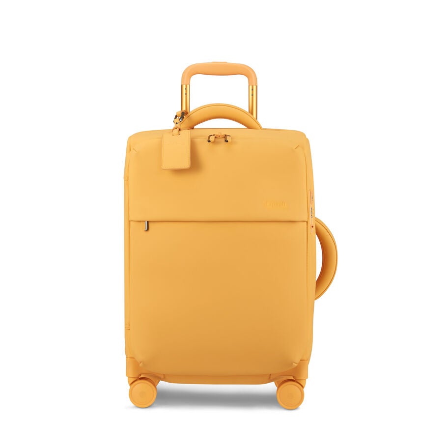 Lipault LOST IN BERLIN Cabin Spinner 2.0 in the color Mango Burst. image number 5