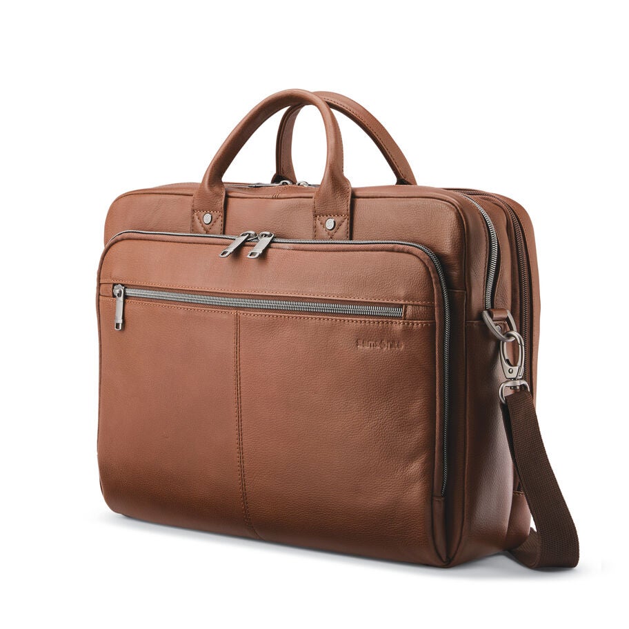 Samsonite Classic Cuir Ouverture par le haut in the color Cognac. image number 5