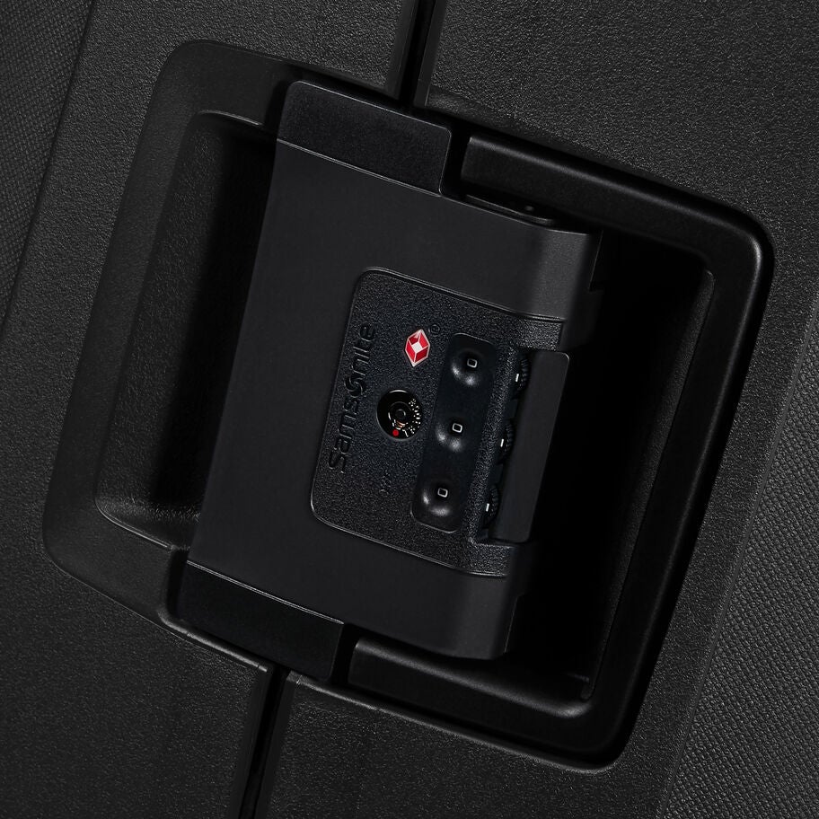 Samsonite Essens Spinner Medium in the color Graphite. image number 10