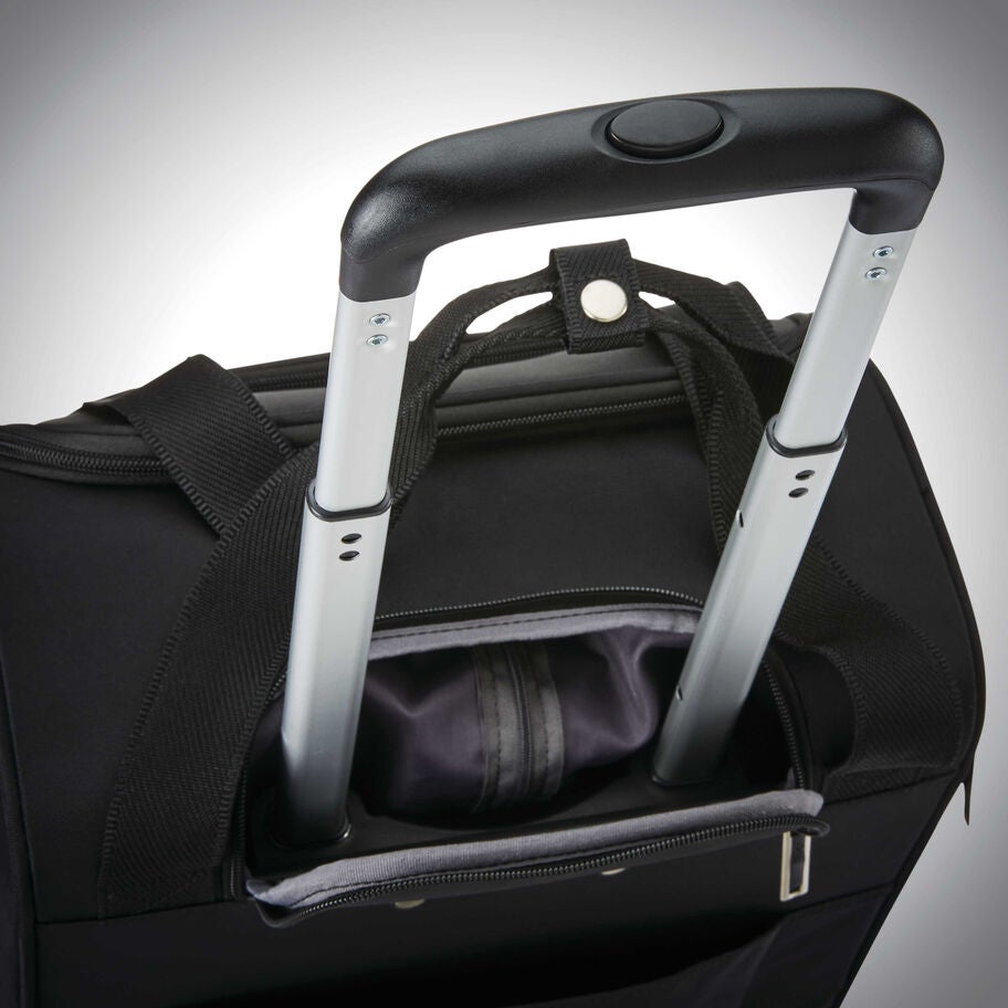 Samsonite Spinner Underseater w/ USB Port in the color Black. image number 4