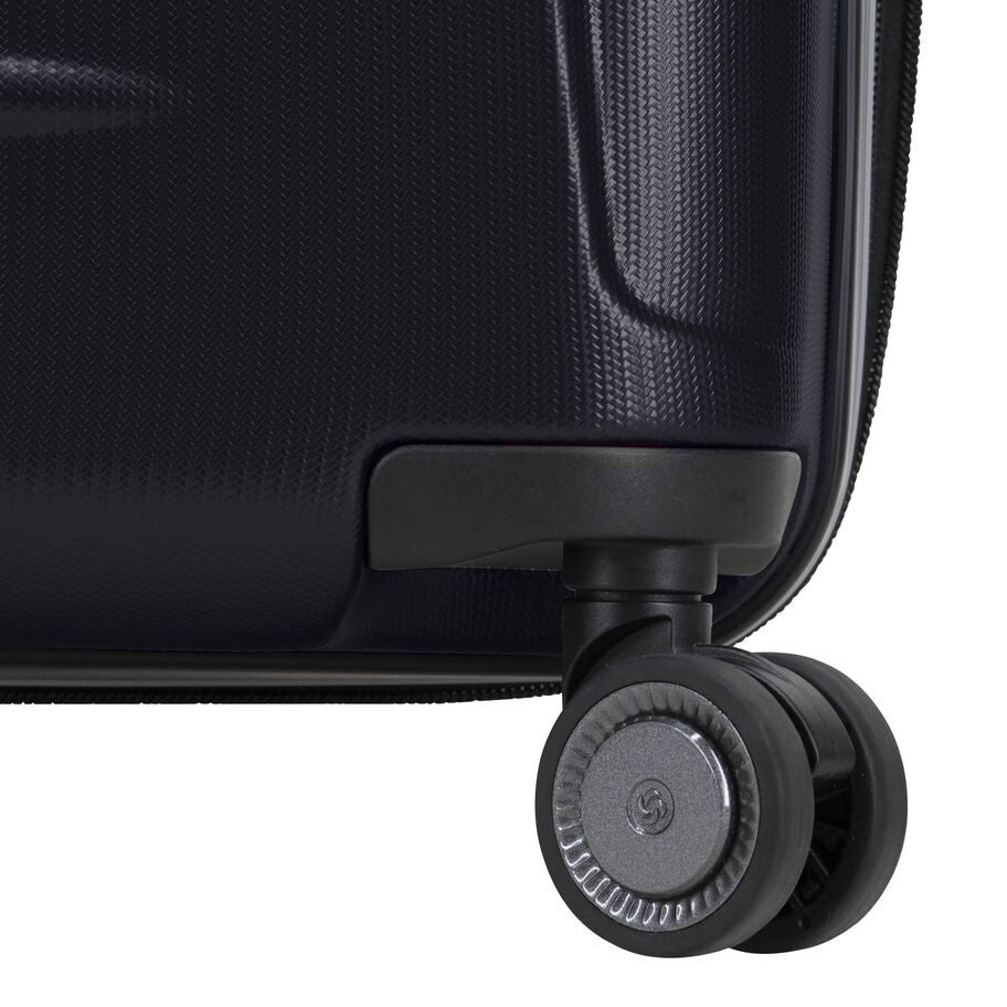 Samsonite Tribute Pro Spinner Large in the color Black. image number 7