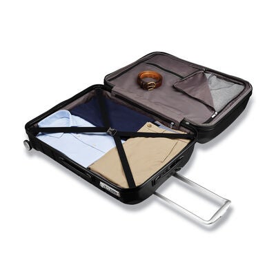 Samsonite Freeform&trade; Spinner Large in the color Black.