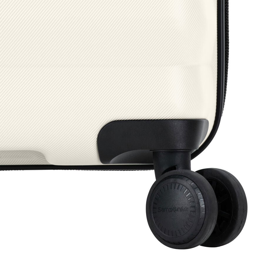 Samsonite Xion Pro Spinner Medium in the color Off-White. image number 8