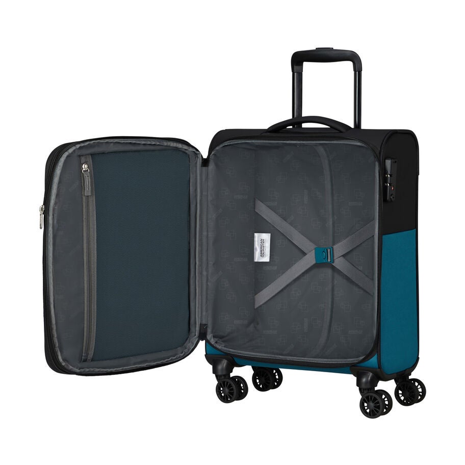American Tourister Daring Dash Spinner Carry-On&trade; in the color Black/Blue. image number 1