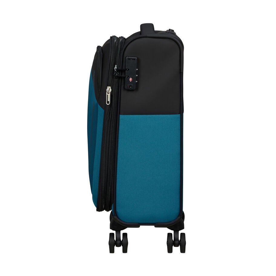 American Tourister Daring Dash Spinner Carry-On&trade; in the color Black/Blue. image number 3