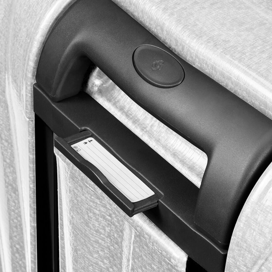 Samsonite C-Lite valise grand &agrave; roues (30) in the color Blanc Cass&eacute;. image number 8