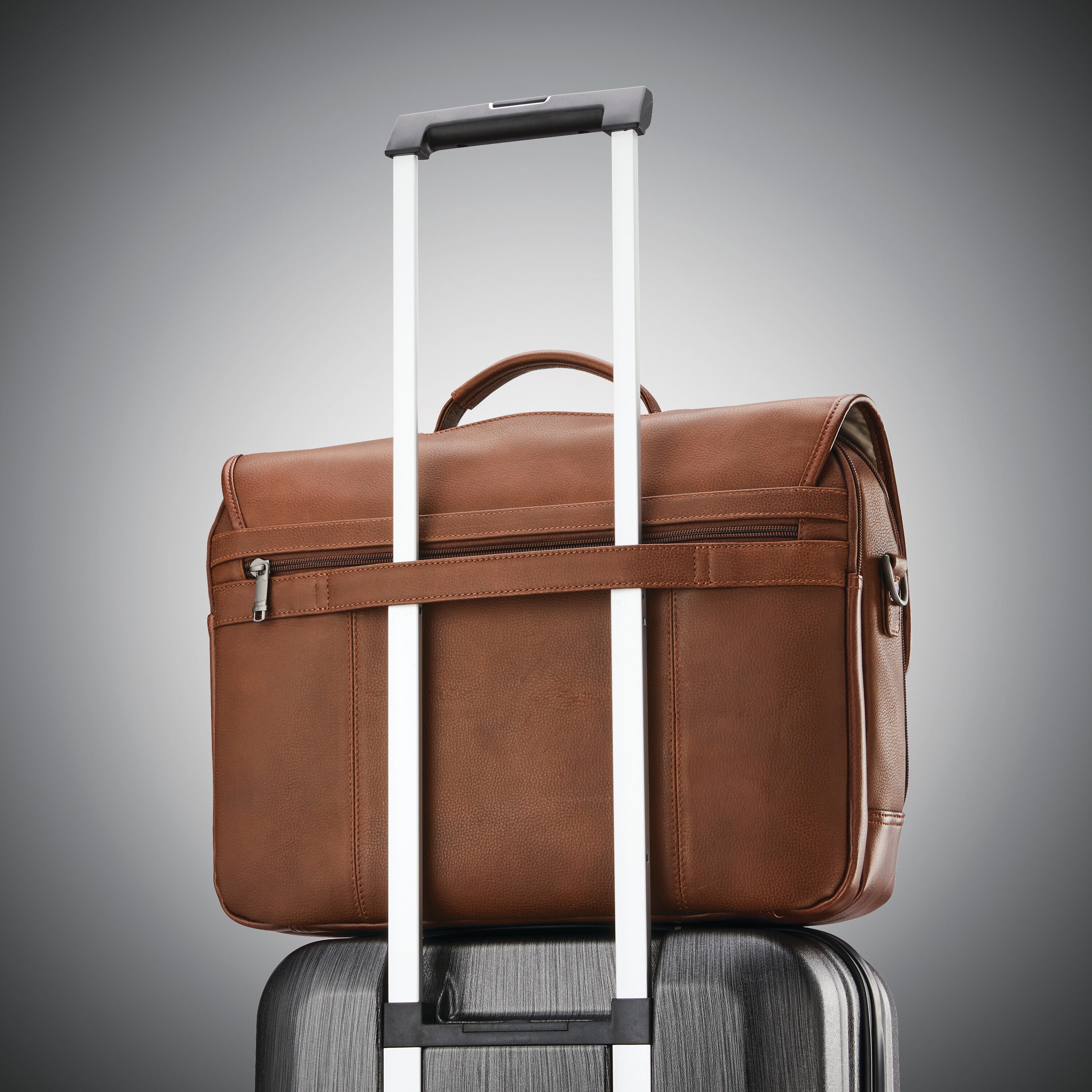Buy Samsonite Classic Leather Flapover for CAD 350.00 Samsonite CA