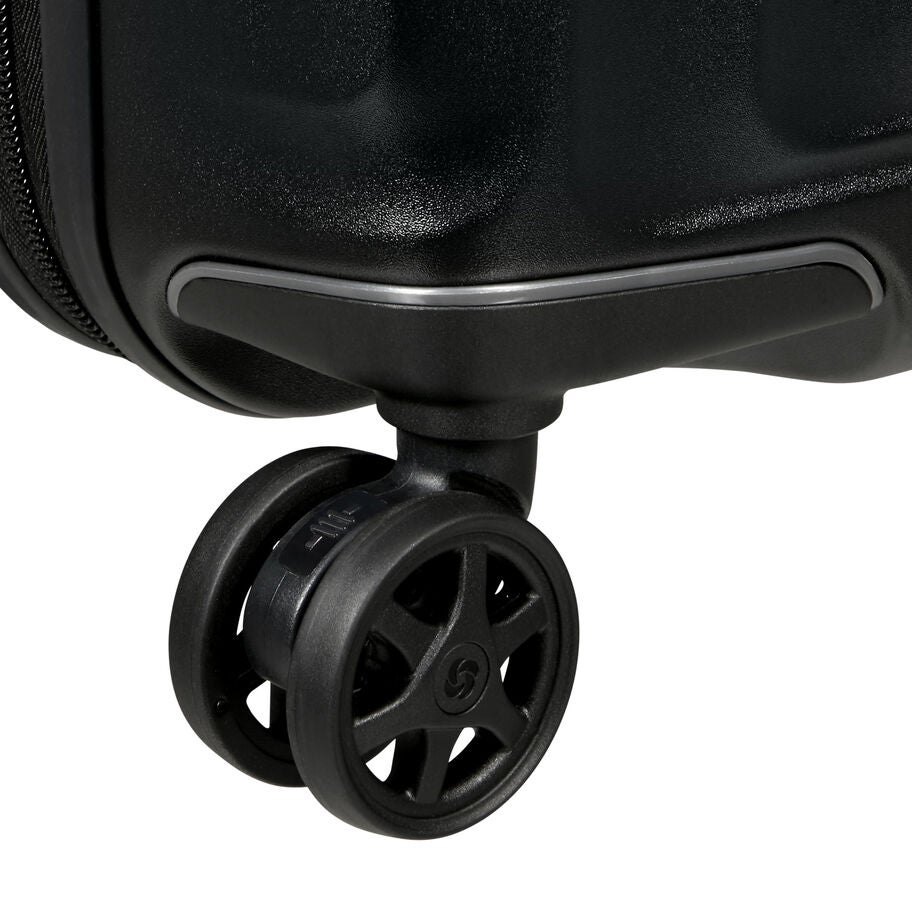 Samsonite Nuon Spinner Carry-On&trade; in the color Matt Graphite. image number 10