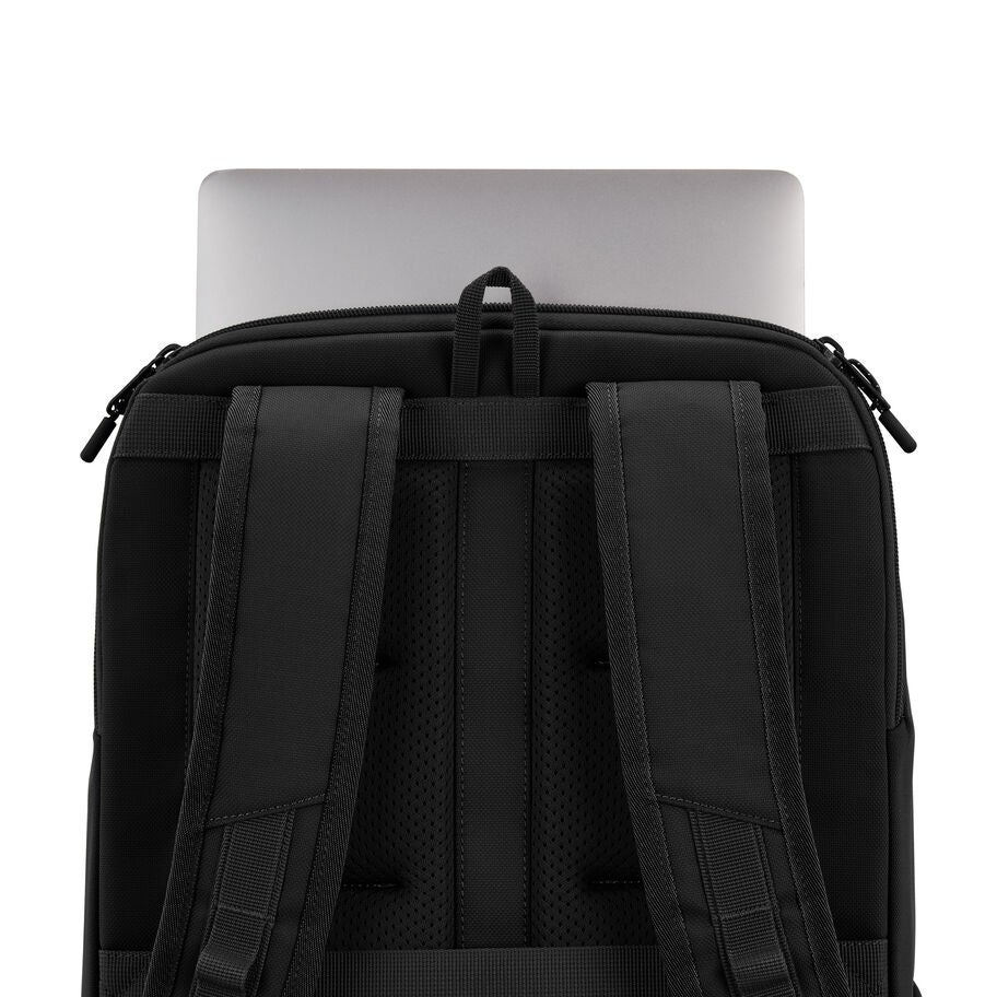 High Sierra Lineage Sac &agrave; Dos de Voyage in the color Noir. image number 5