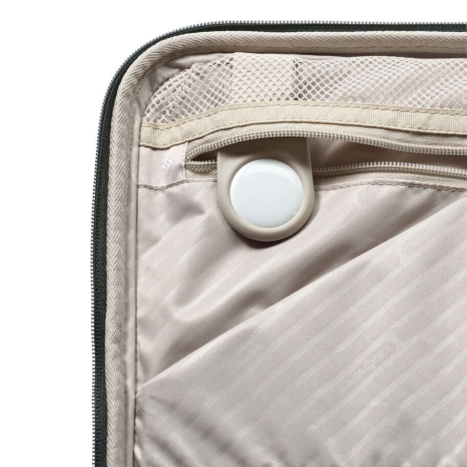 Samsonite Paralux Hardside Spinner Carry-On&trade; in the color Olive. image number 5