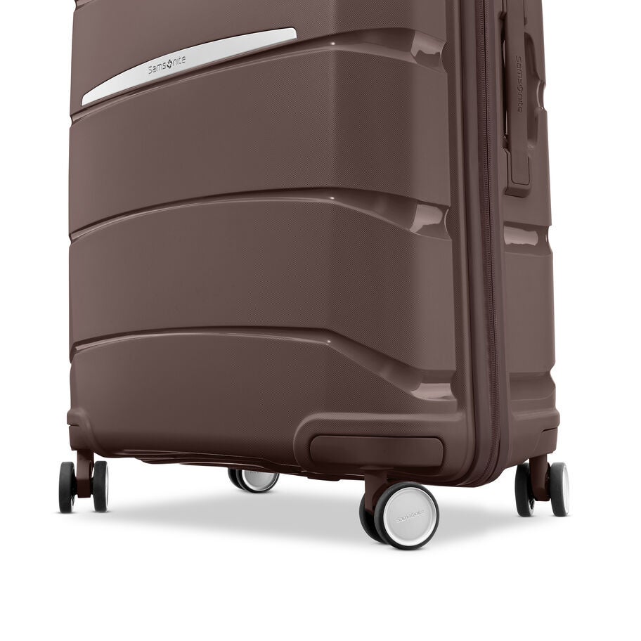 Samsonite Outline Pro Spinner Carry-On&trade; in the color Chocolate Mauve. image number 8
