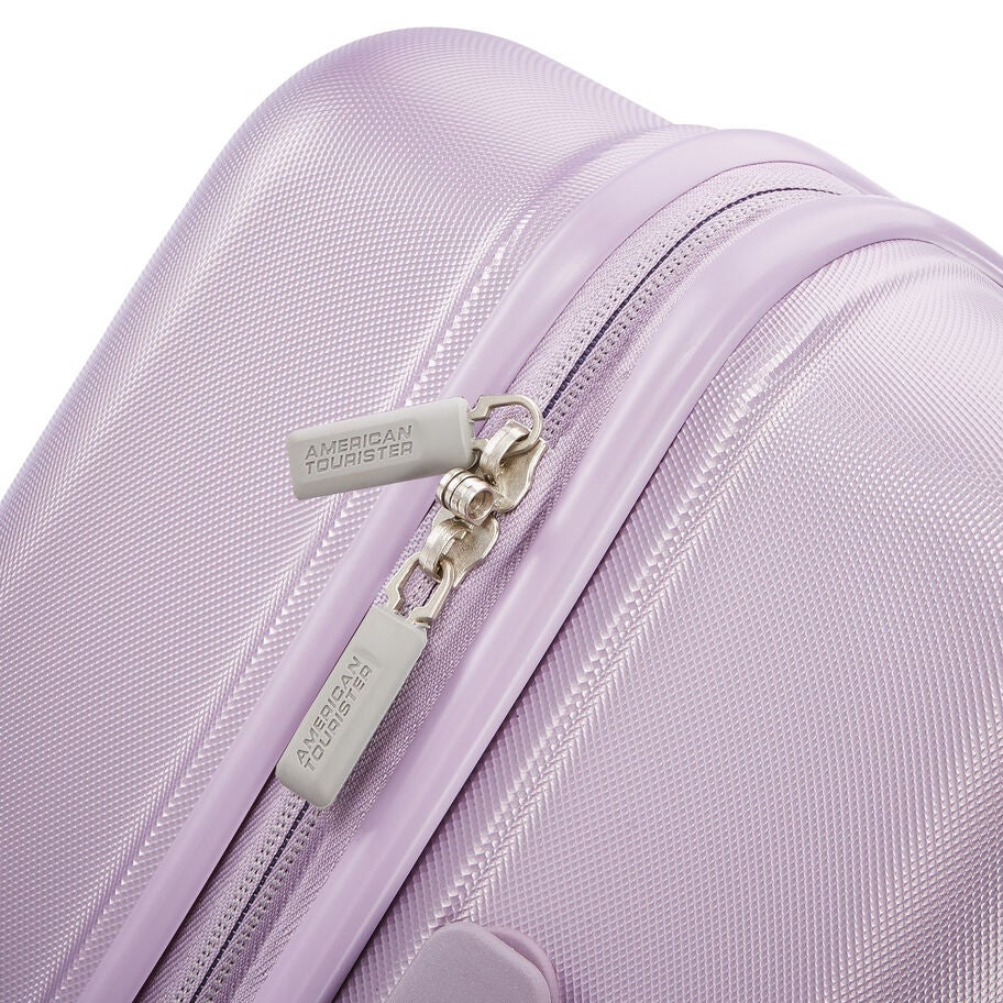 American Tourister Ikon valise de cabine &agrave; roues in the color Brume Violette. image number 8