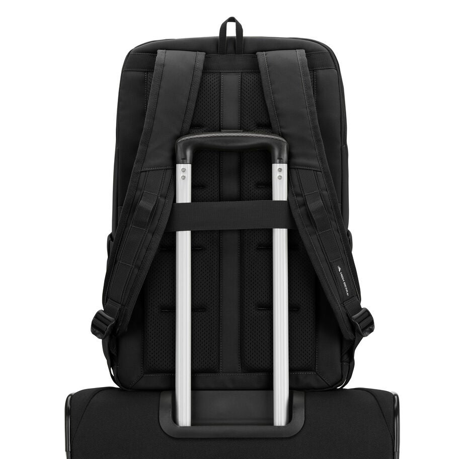 High Sierra Lineage Sac &agrave; Dos de Voyage in the color Noir. image number 9