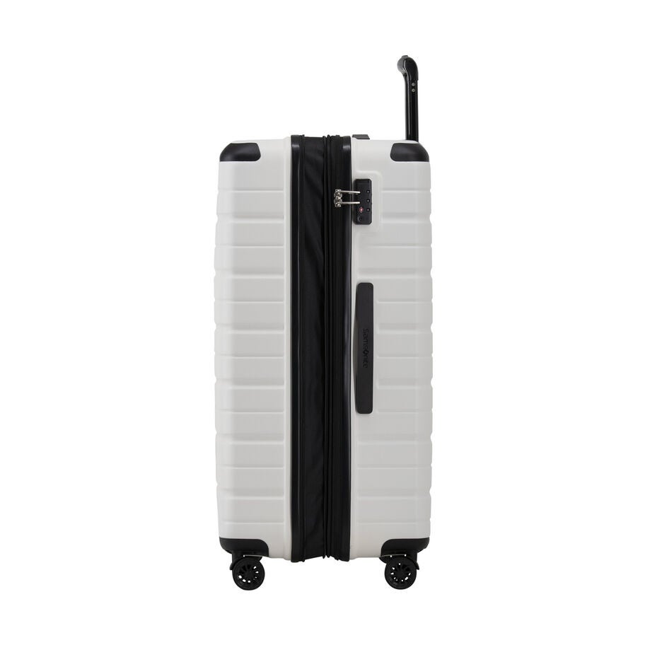Samsonite Intrigue Spinner 2 Piece Set (CO/L) in the color White. image number 2
