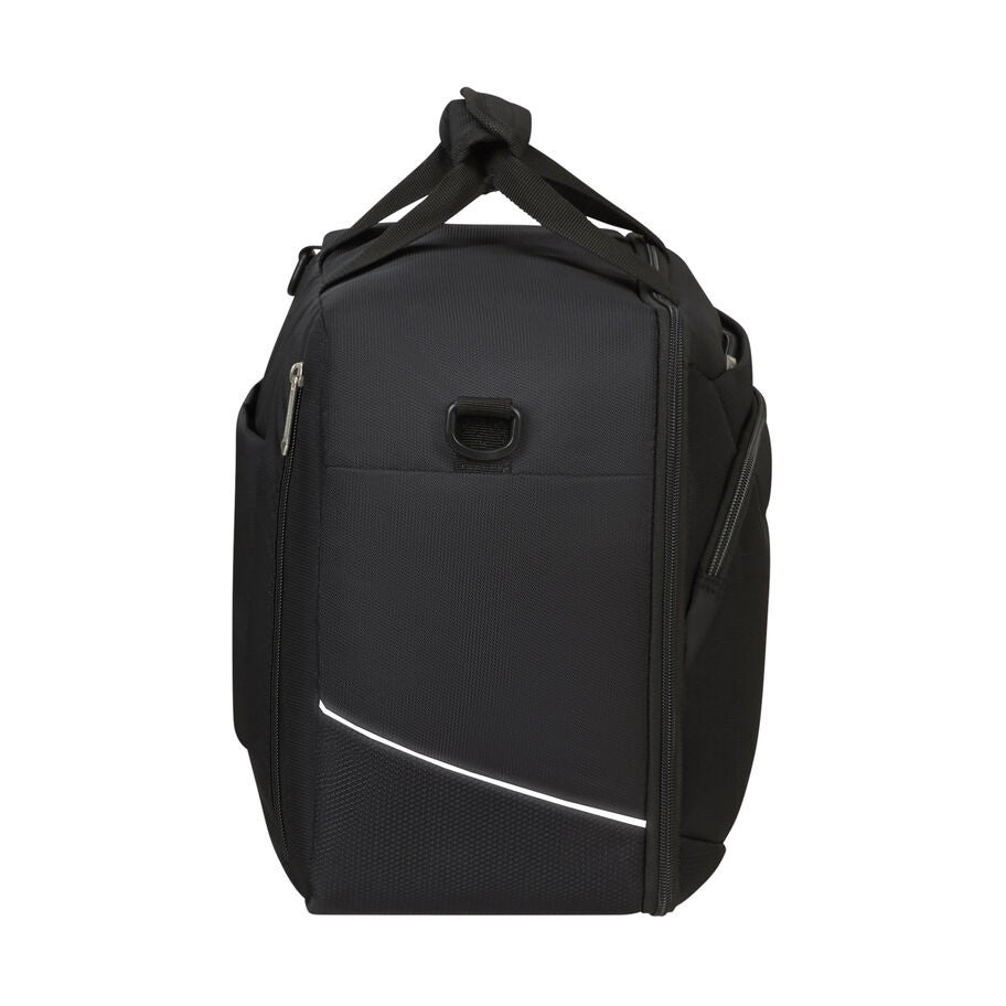 American Tourister SummerRide Sac d&rsquo;embarquement convertible in the color Noir. image number 11