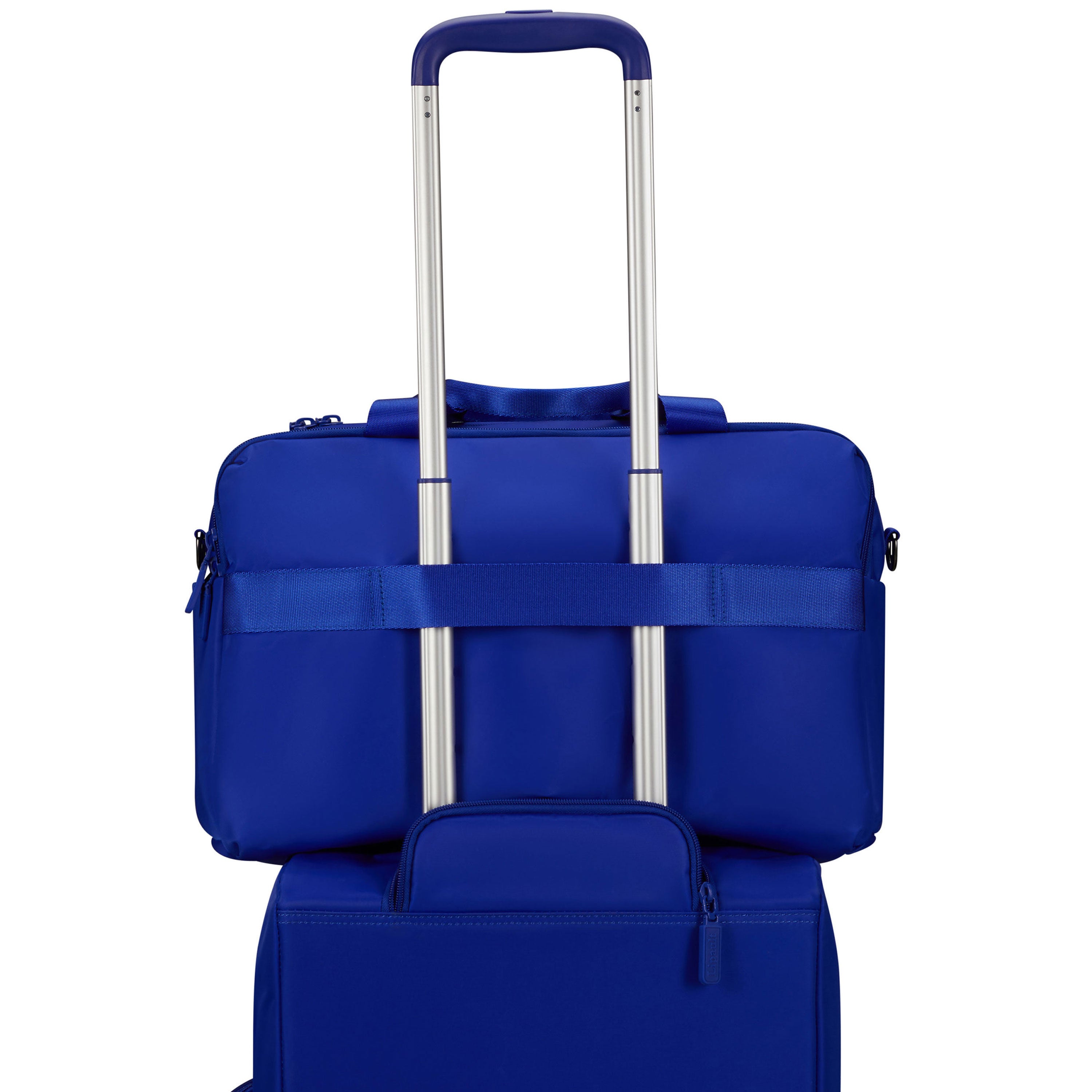 Smart sleeve luggage 2025