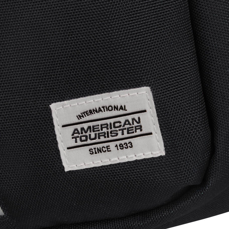 American Tourister BrightUp Sling Bag in the color Black. image number 7