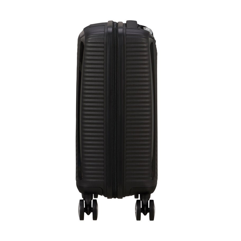 American Tourister Little Curio valise de cabine &agrave; roues pour enfants in the color Basse Noir. image number 3