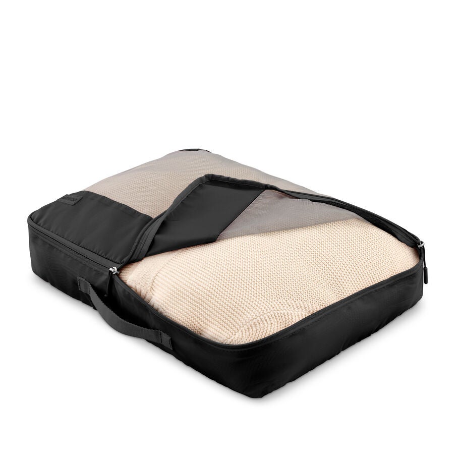 American Tourister Stratum 3.0 3 Piece Packing Cubes in the color Black. image number 4