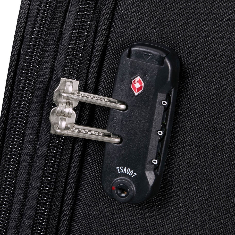 American Tourister Sun Break valise moyen &agrave; roues in the color Noir. image number 6
