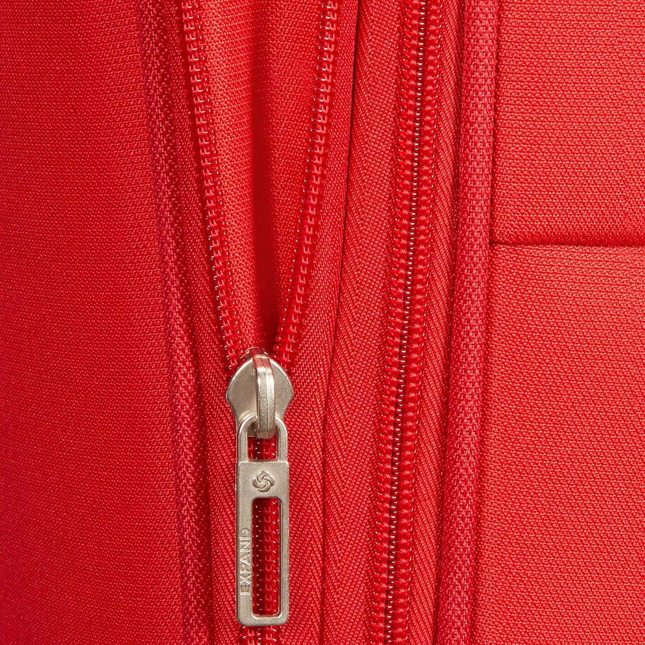 Samsonite Base Boost Spinner Large in the color Red. image number 8