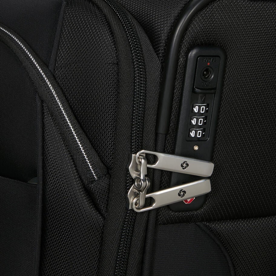 Samsonite Re-Lite Valise de Cabine Spinner in the color NOIR. image number 8