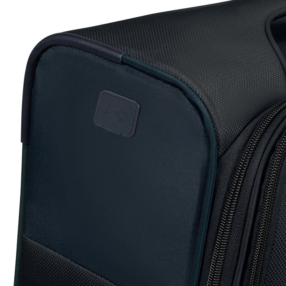 Samsonite D'Lite Underseater in the color Midnight Blue. image number 9