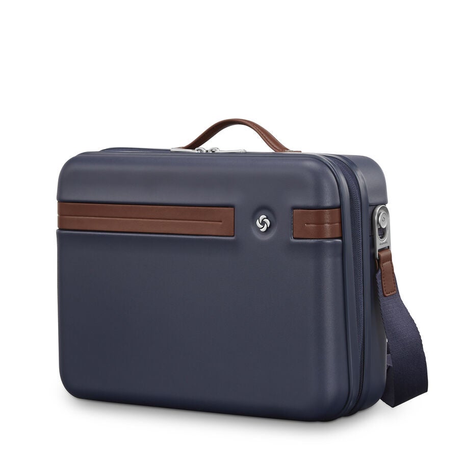 Samsonite Virtuosa Train Case in the color Navy. image number 0