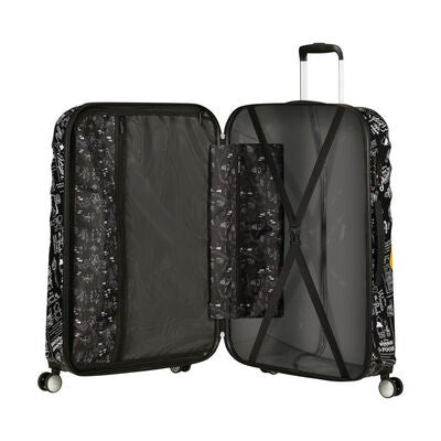 American Tourister Disney Wavebreaker Spinner Large in the color Winnie The Pooh.