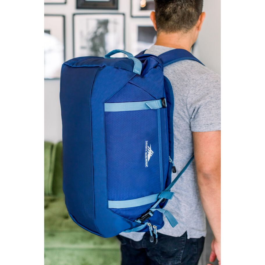 High Sierra Fairlead Sac de Sport Convertible in the color Marine R&eacute;el/Bleu Graphite. image number 7
